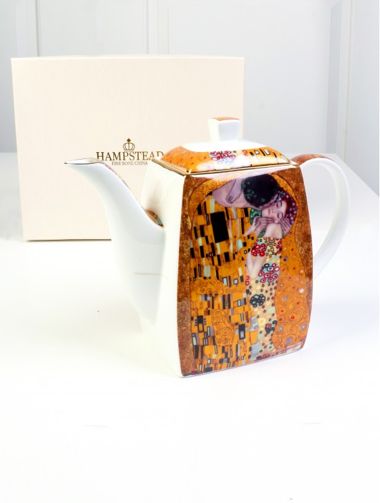 Fine Porcelain Design Tea Pot With Gift Box